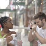 Flirteo Virtual una Nueva Forma de Conectar con Otros image_789.jpg